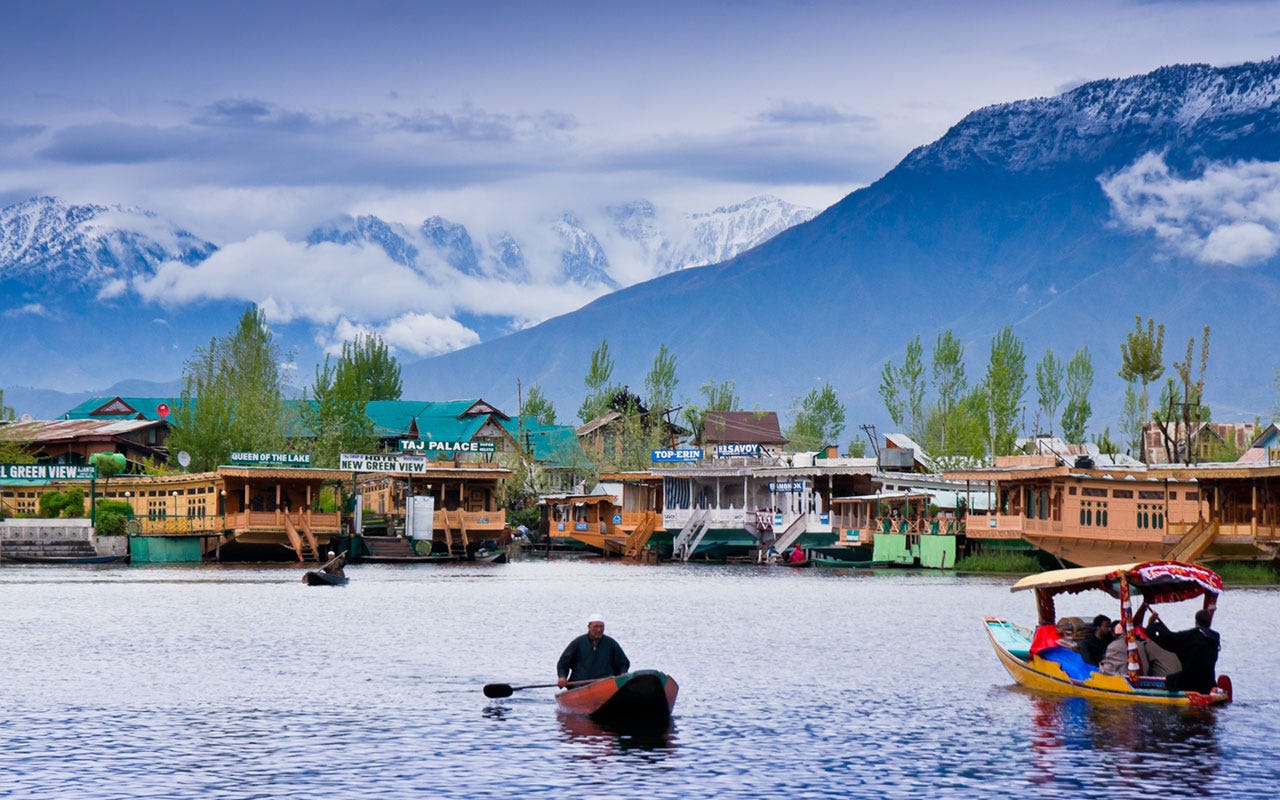 5 Days 4 Nights Jammu & Kashmir Tour Package